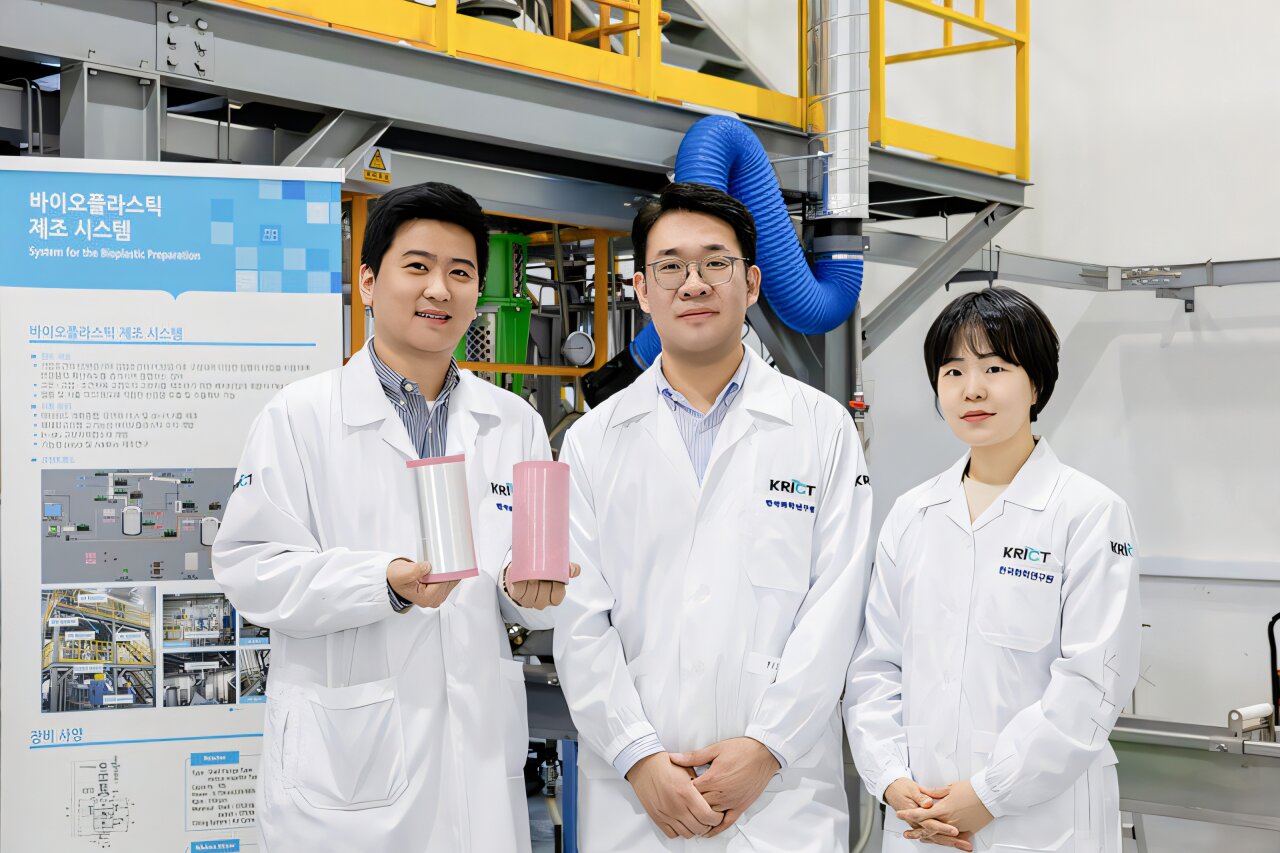Korean team develops biodegradable plastics