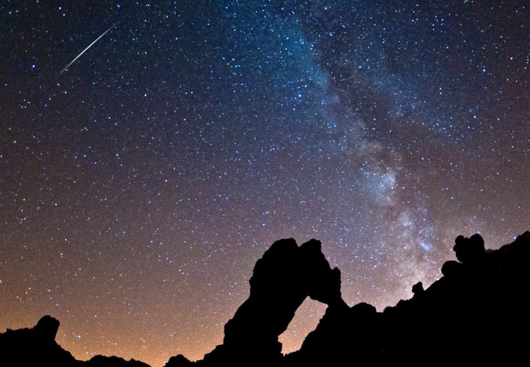 The Greatest Show OFF Earth? Catch this week’s Perseid meteor shower!