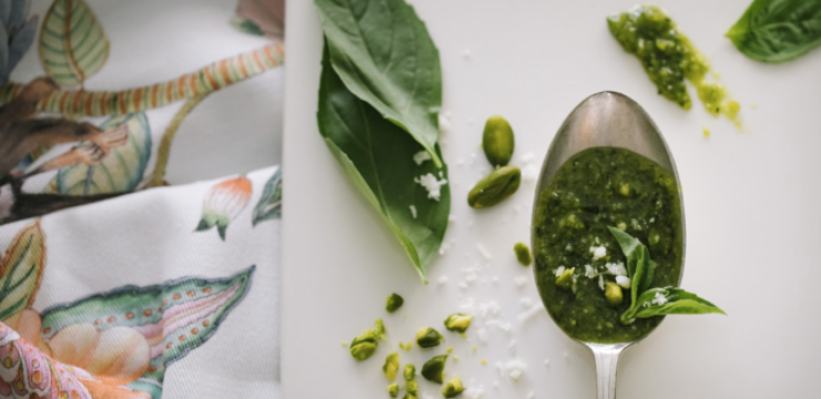 pesto-nuts.png