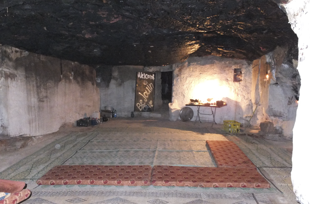 Stay bedouin cave in petra, desert hike