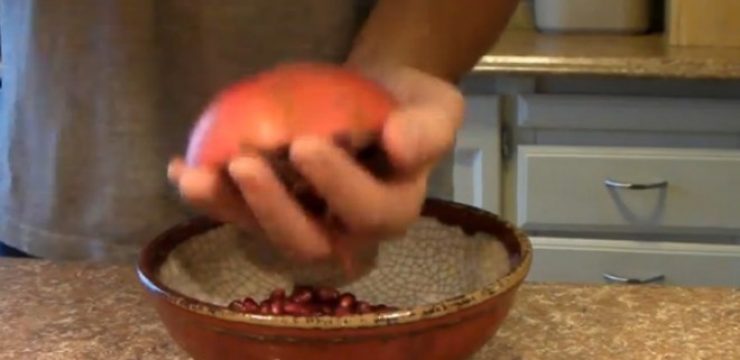 pomegranate-de-seed-wooden-spoon.jpg