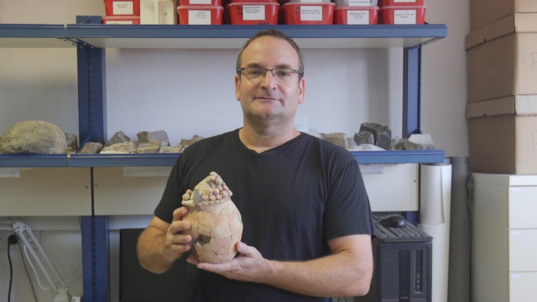 Archeologists discover how silo thinking made people rich