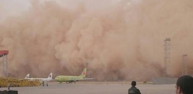 queen-alia-airport-sandstorm.jpg