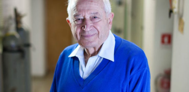 raphael-mechoulam.jpg