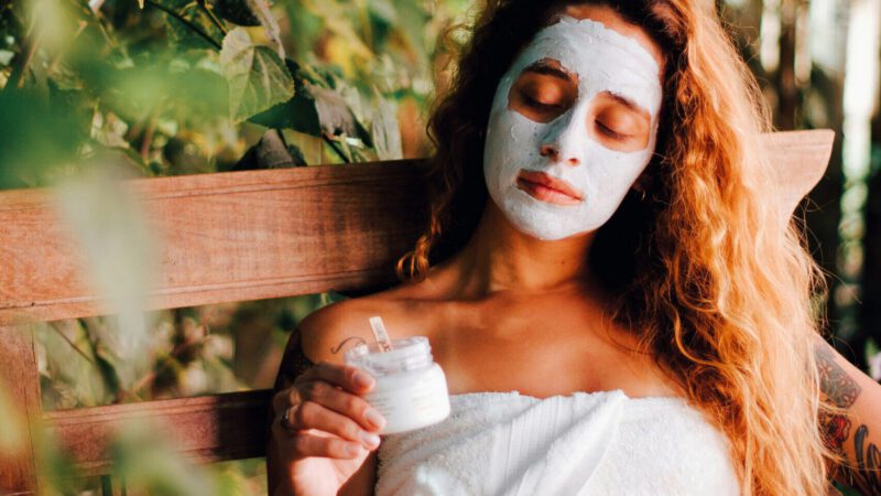 Make safe herbal anti-acne products and masks
