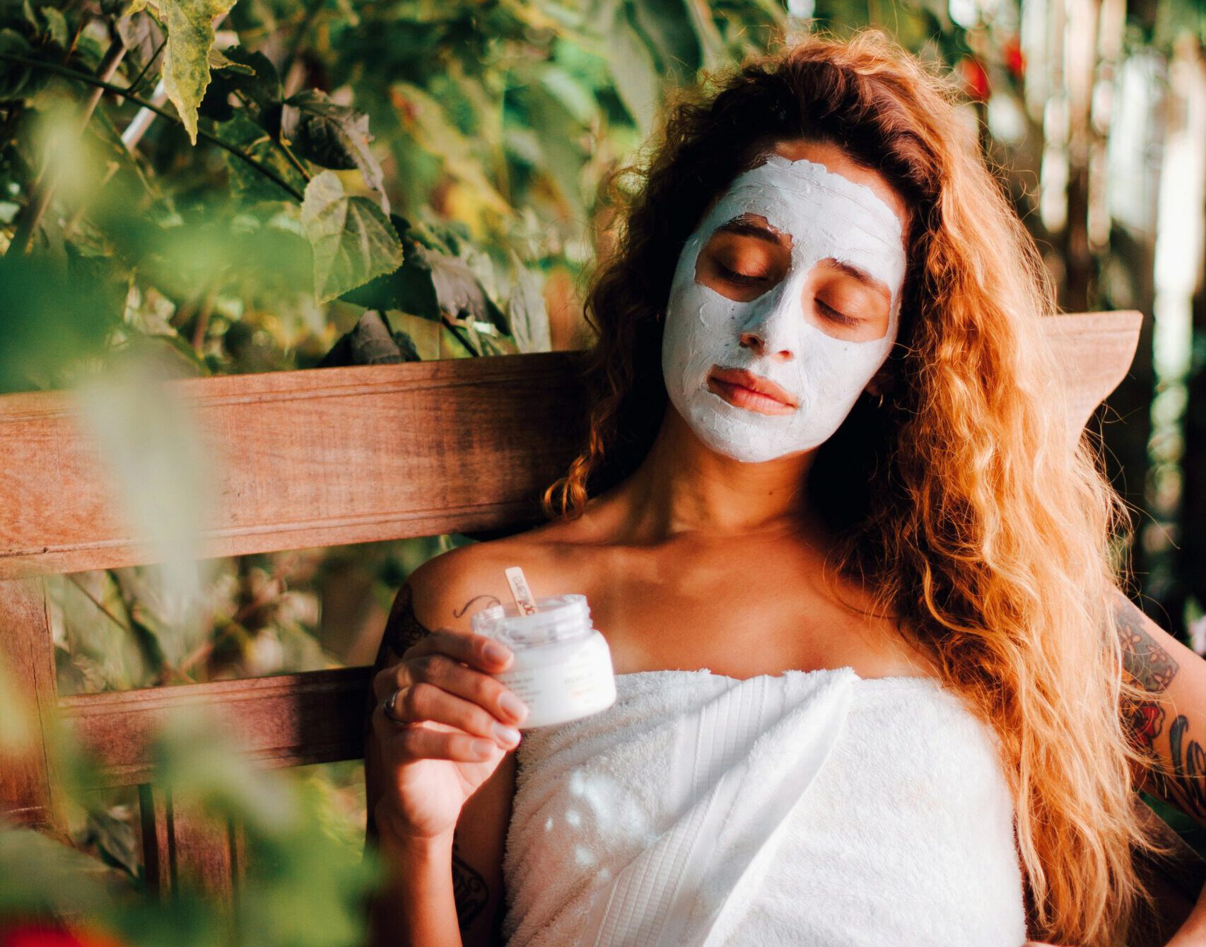 clay cosmetic face mask