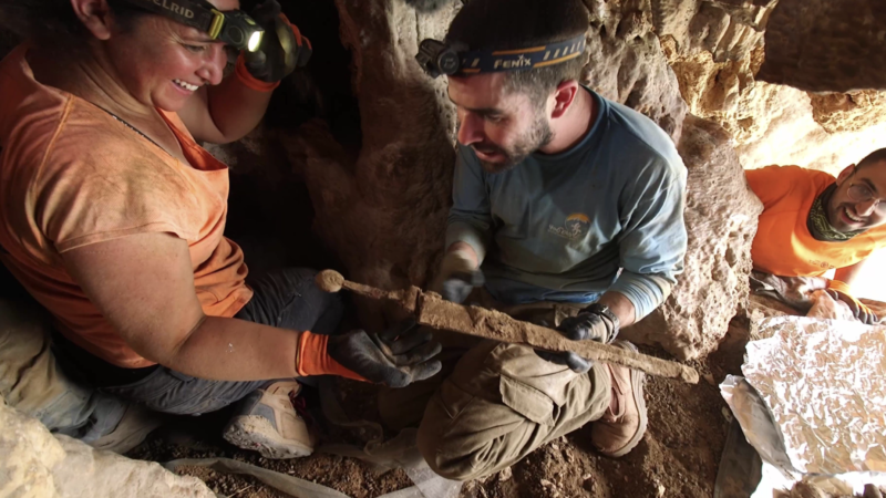 Ancient Roman swords found in Dead Sea area caves