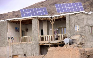 Iran’s going solar with half a million solar panels