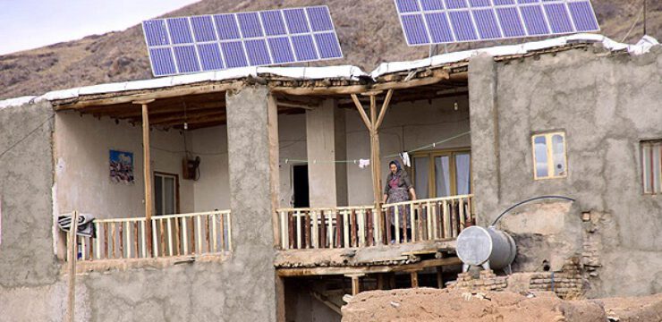 solar-energy-iran-1.jpg