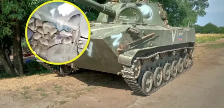 tanks-rats-russia.webp