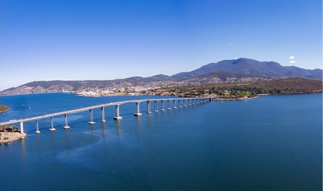 The Best of Hobart: Experiences to Have, Places to Visit, and Flavours to Try