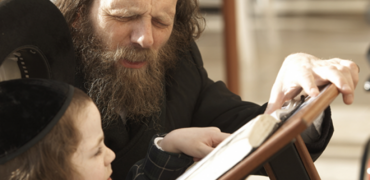 teaching-torah-judaism-father-son.png