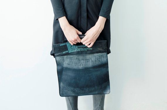 Elanit Neutra, tire bag