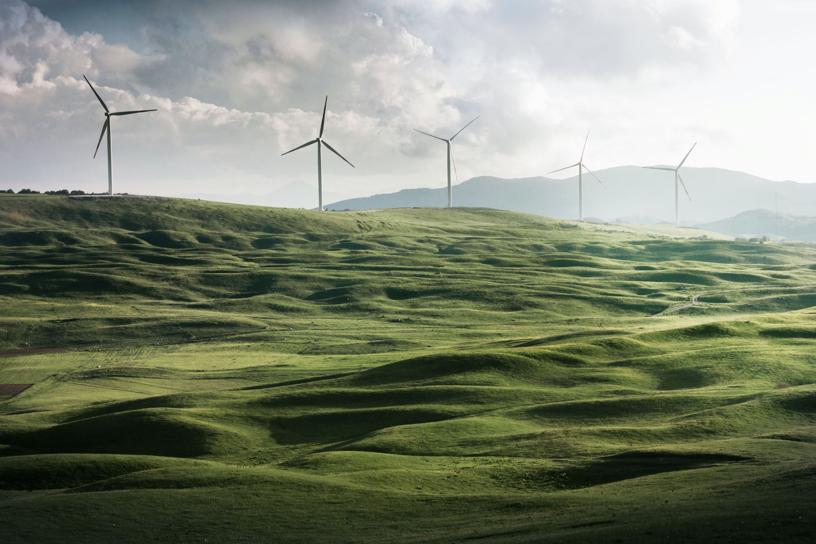 wind mills, wind energy, turbines on green fields