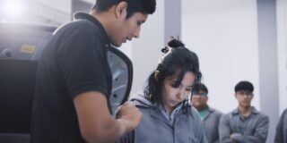 Kia trains mechanics of the future as part of its move to make meaning in the world. Image supplied by Kia to Greenprophet.